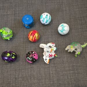 VGUC - Bakugan Set of 9 Toy set Set - Multicolor